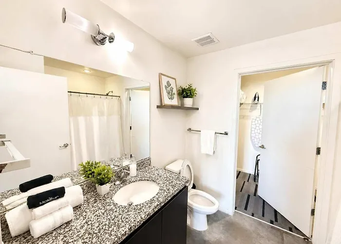 Apartament Cool 1bd In Cdt With Gym Pool Parking