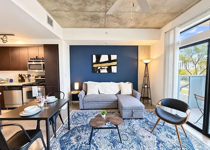 Cool 1bd In Cdt With Gym Pool Parking Apartment Phoenix